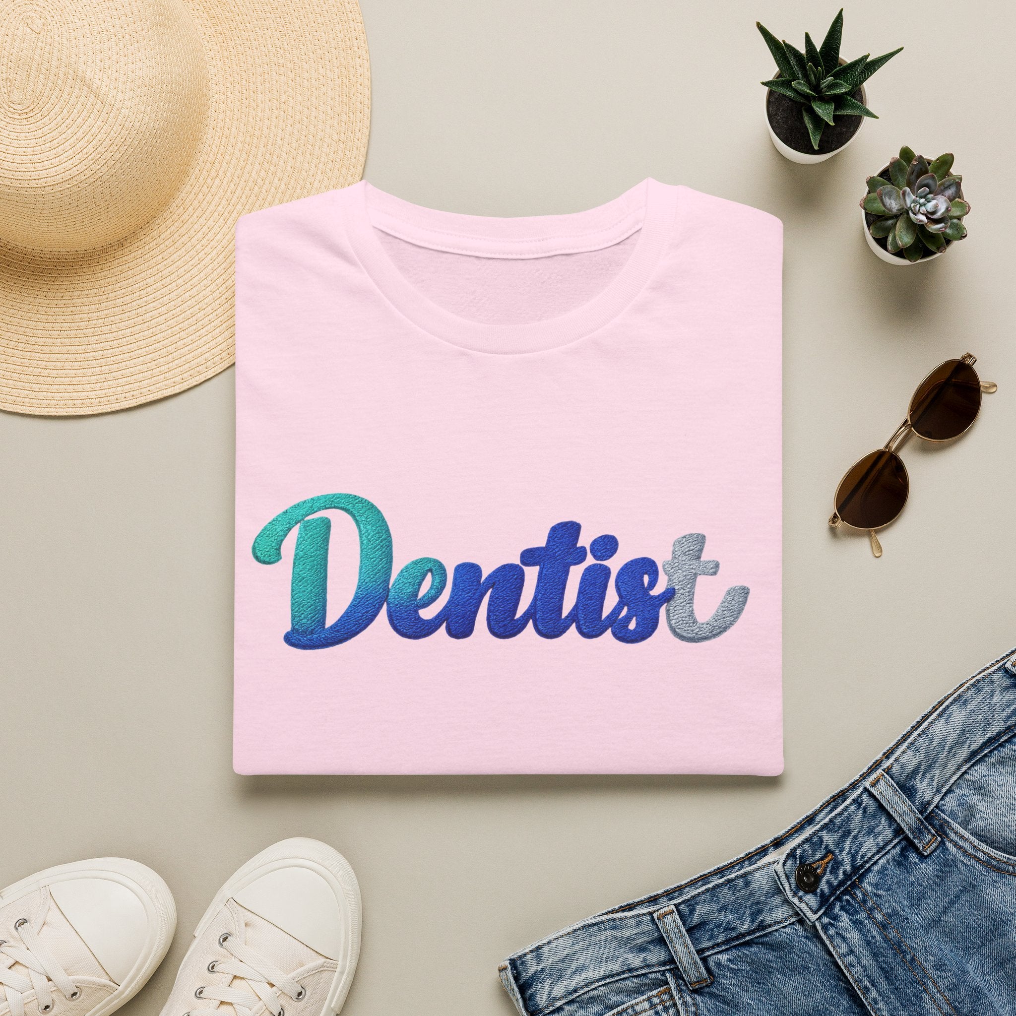 Dentist T-Shirt — Gradient Script Dental Tee for Hygienists & Dentists