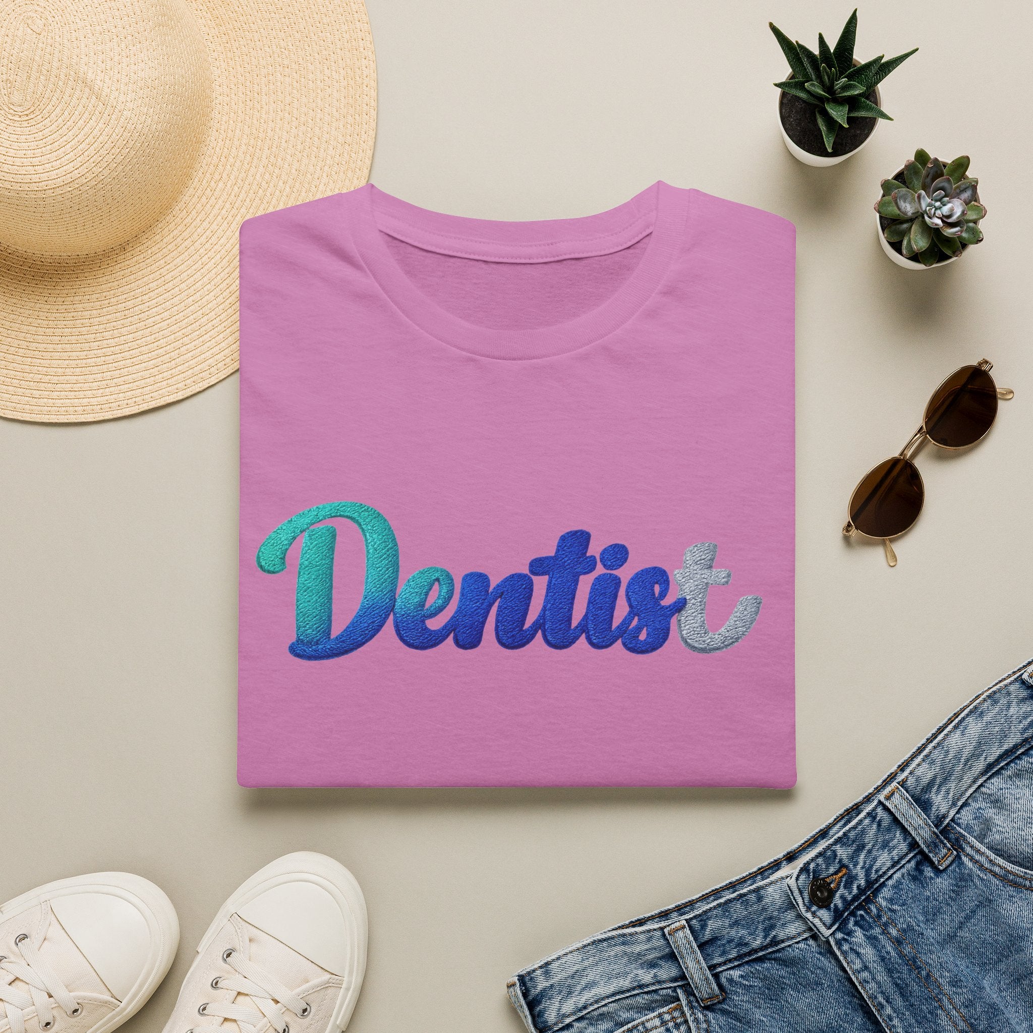 Dentist T-Shirt — Gradient Script Dental Tee for Hygienists & Dentists
