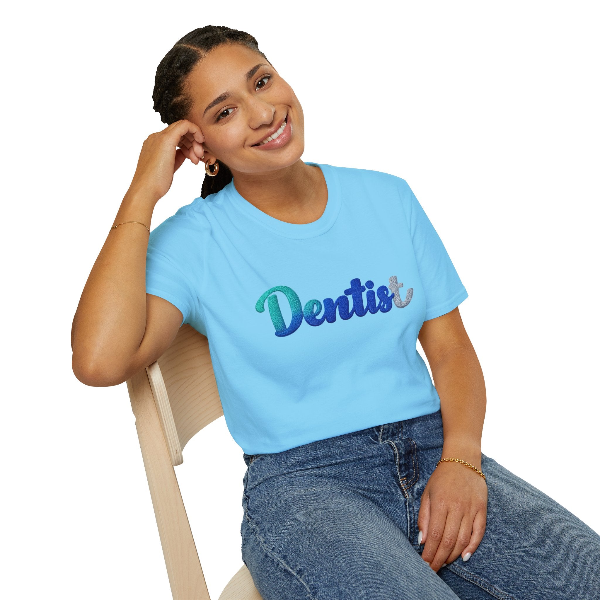 Dentist T-Shirt — Gradient Script Dental Tee for Hygienists & Dentists
