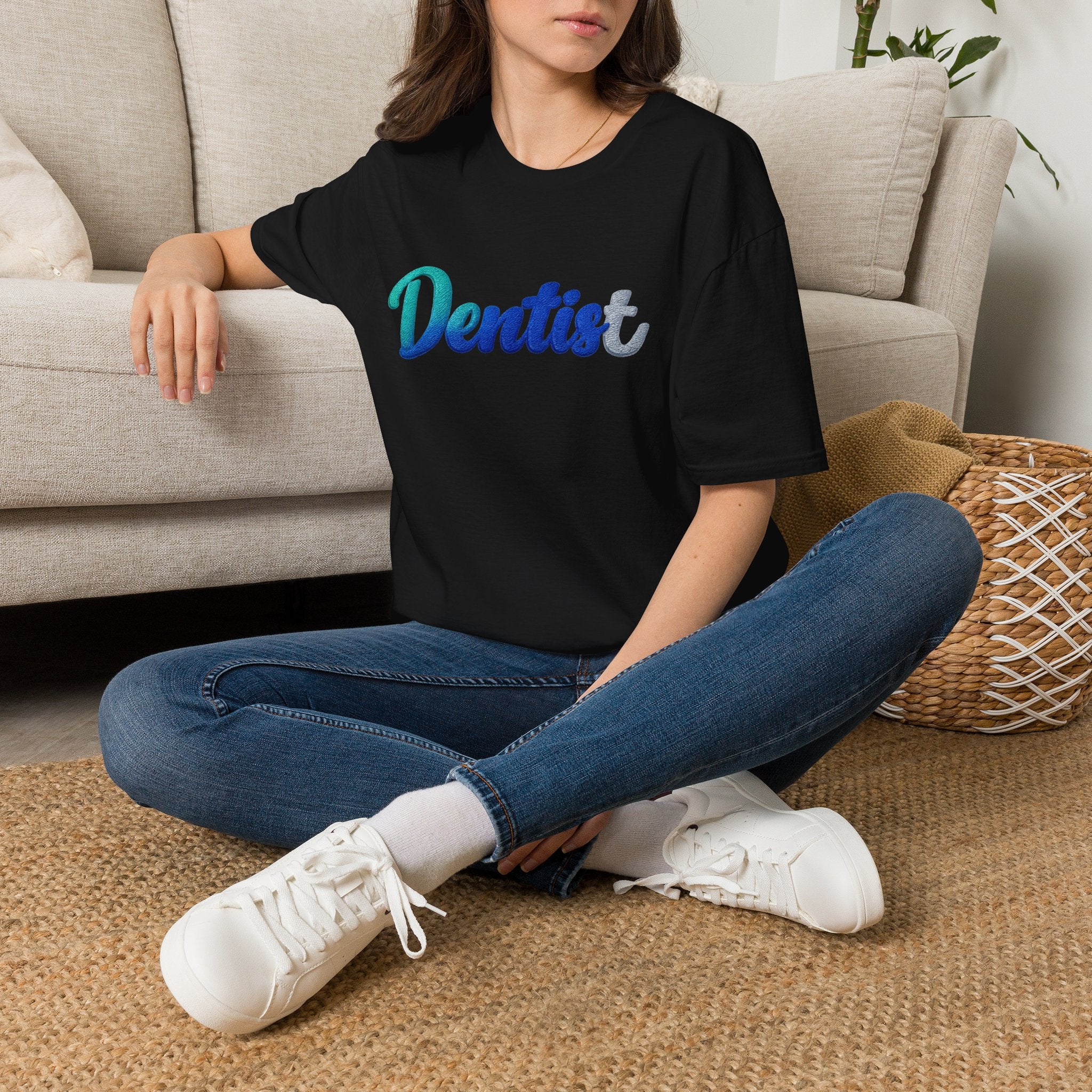 Dentist T-Shirt — Gradient Script Dental Tee for Hygienists & Dentists