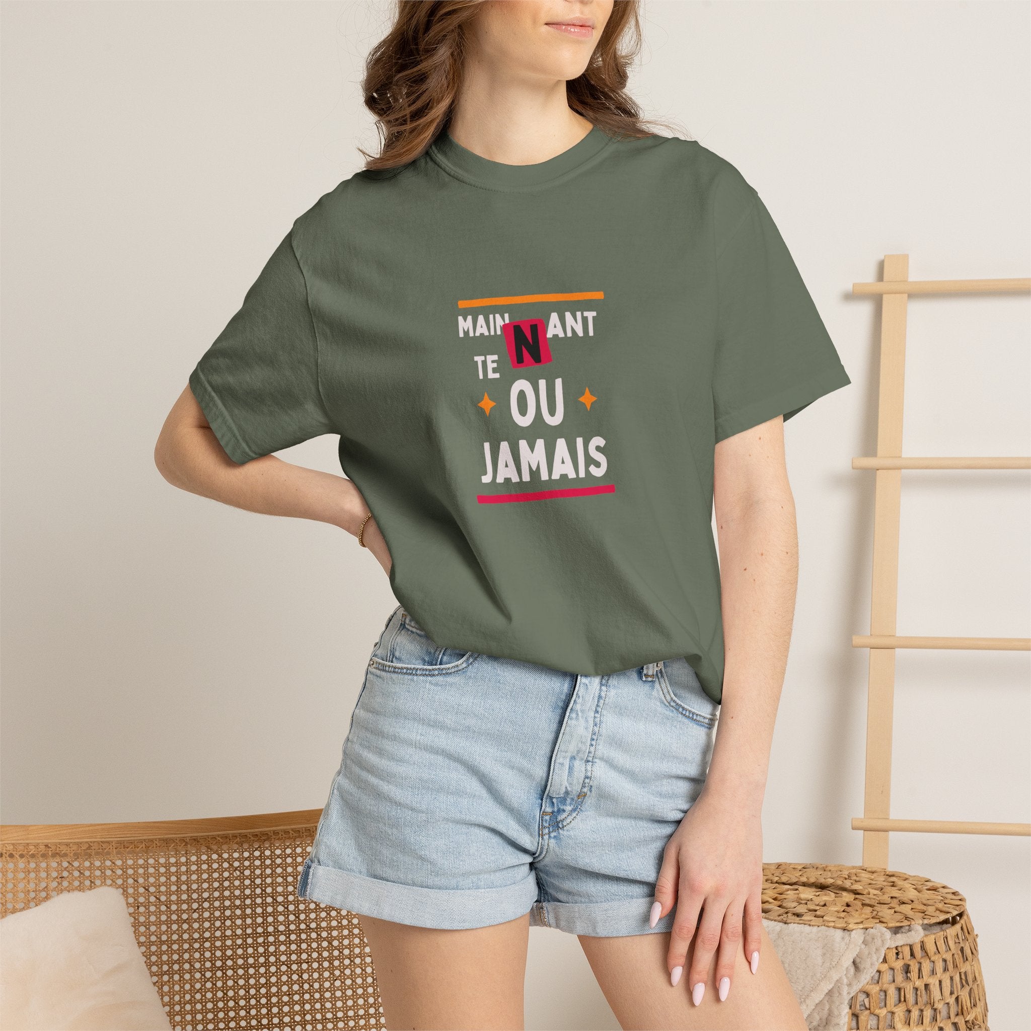 French Phrase Graphic T-Shirt — "Maintenant' Ou Jamais"